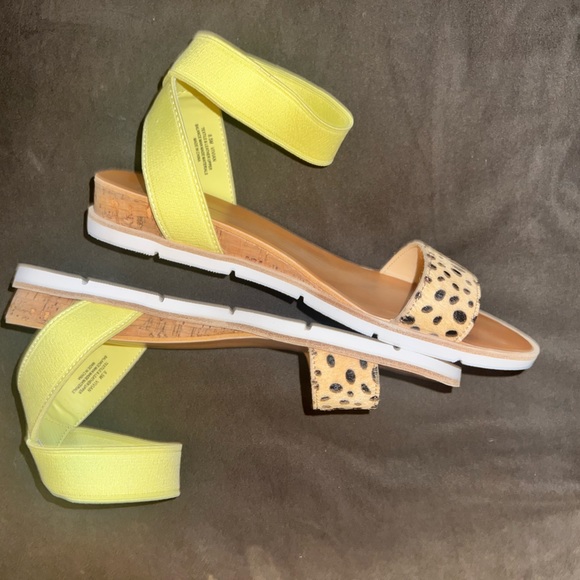 Dolce Vita Vivian Sandal 8 1/2 - Picture 2 of 5